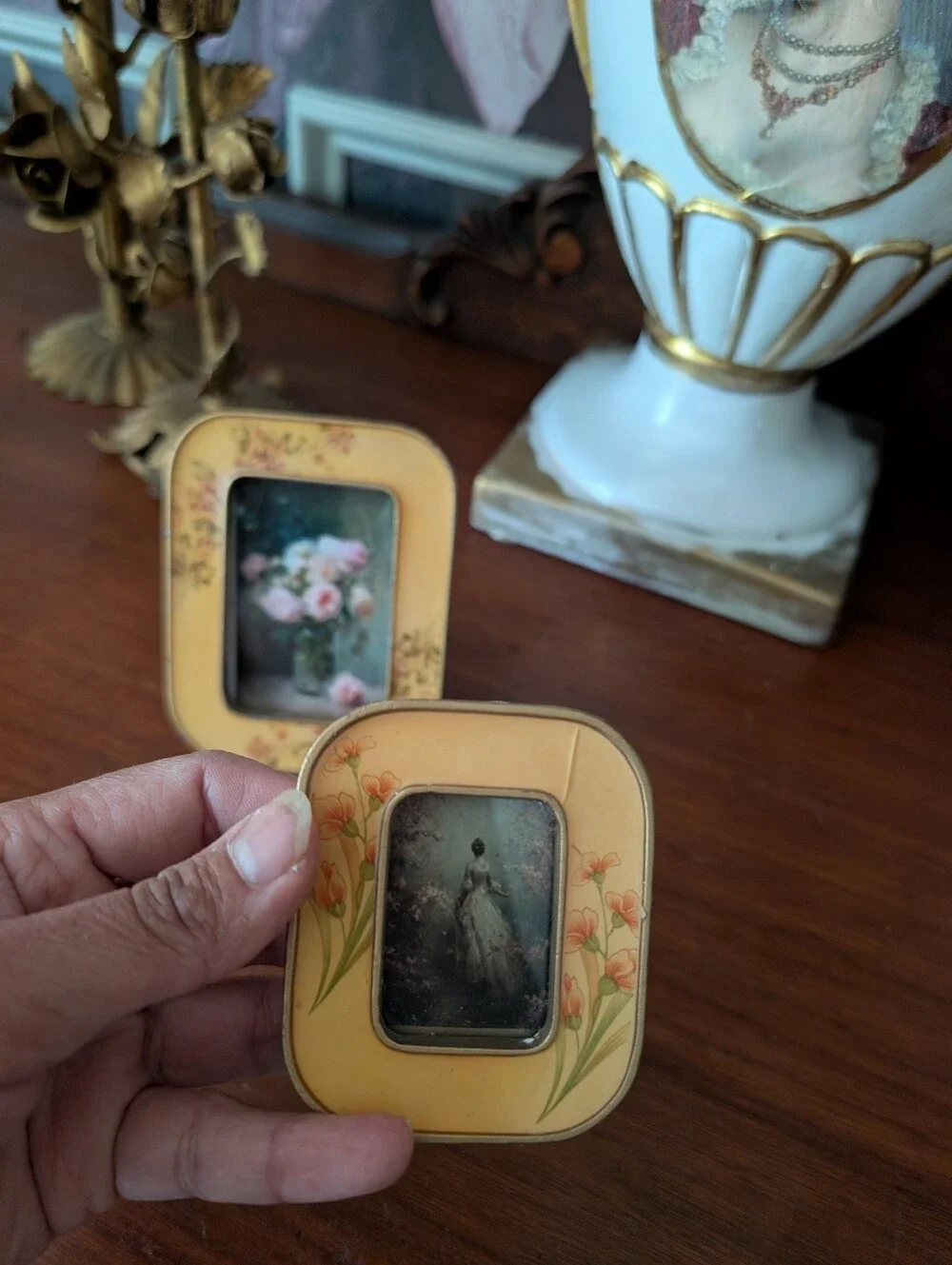 Vintage Small/Mini Yellow Floral  Enamel Picture Photo Frames  (READ)